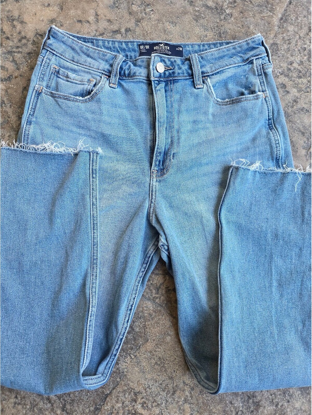 Hollister Ultra High-Rise Mom Jeans Light Blue Size 29R